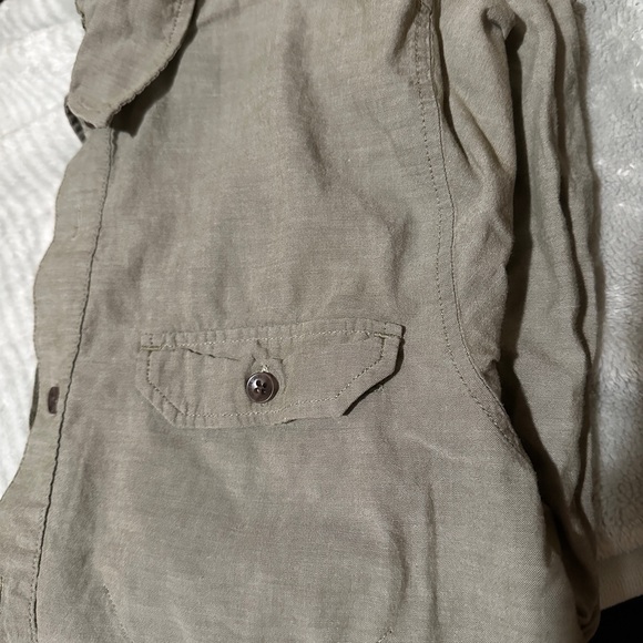 Under armor button down - Picture 3 of 3